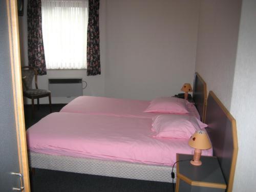 Hotel Saint-Hubert Malmedy Bagian luar foto